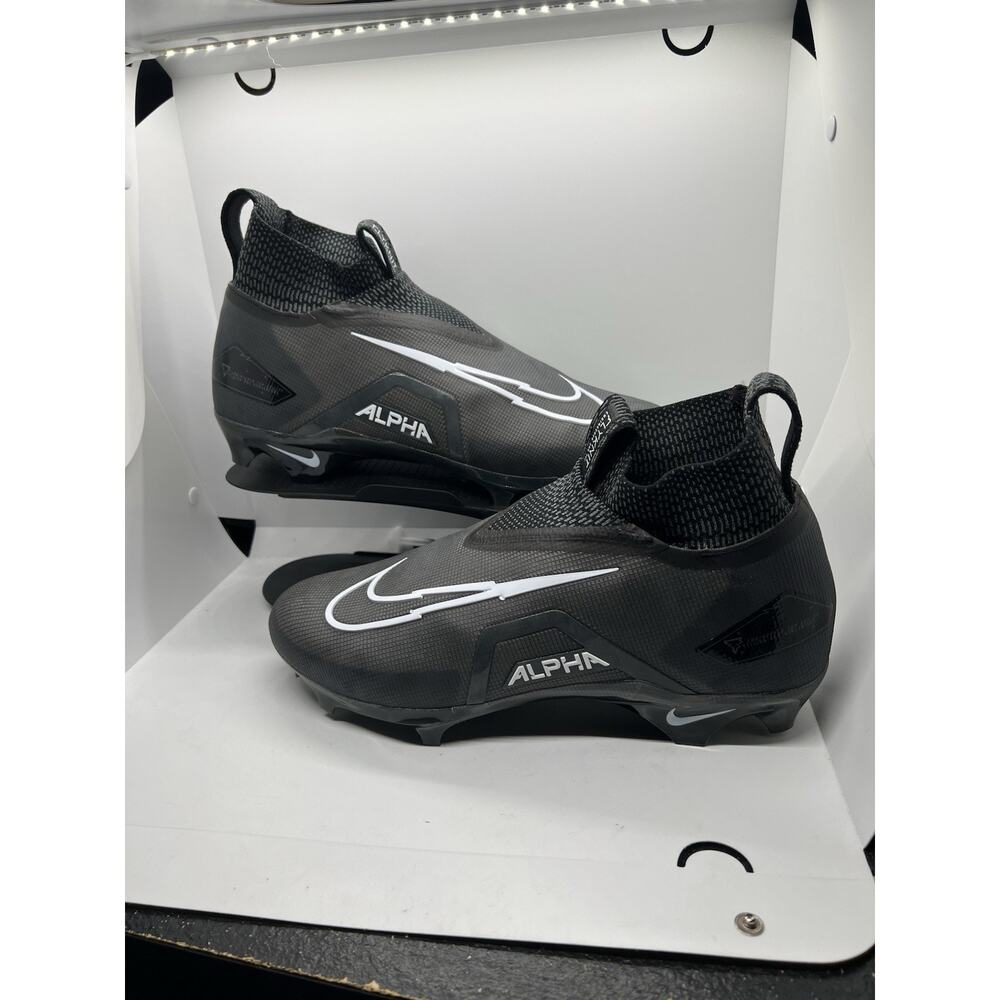 Nike Alpha Menace Elite 3 Men's Size 11.5 Black White Football Cleats CT6648-010